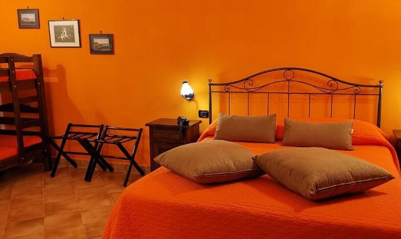 Fotos del hotel Neapolis:  29