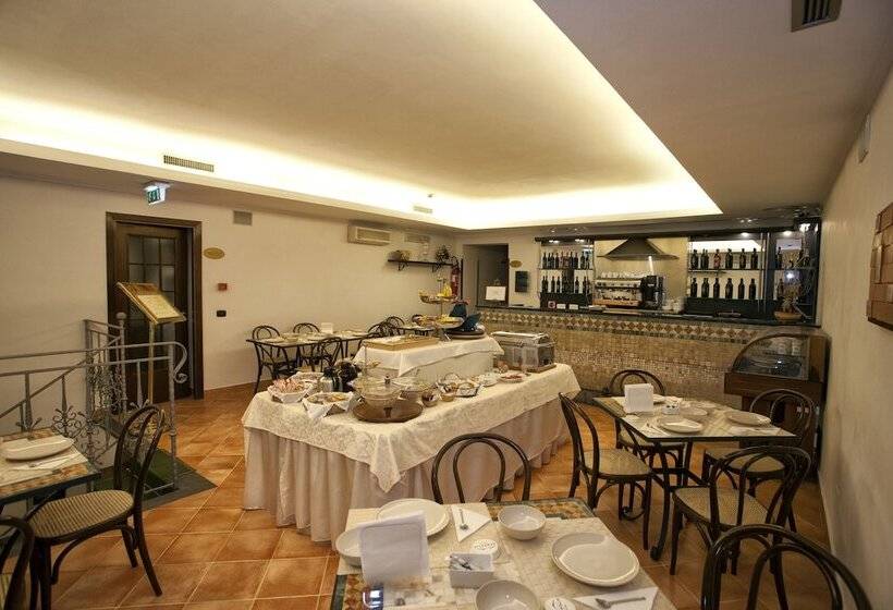 Fotos del hotel Neapolis:  17