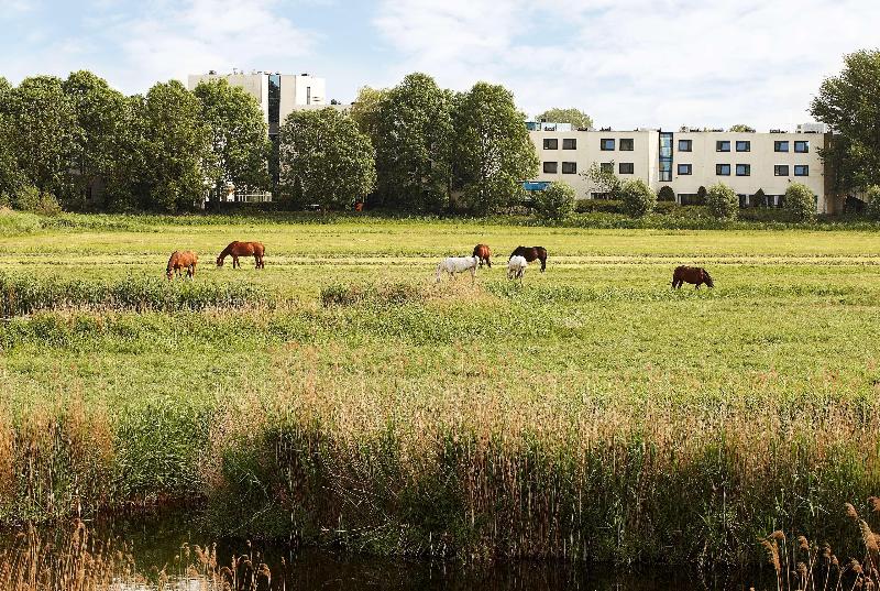هتل Nh Naarden