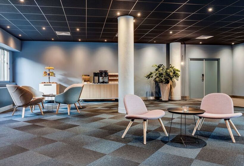 בית מלון כפרי NH Noordwijk Conference Centre Leeuwenhorst