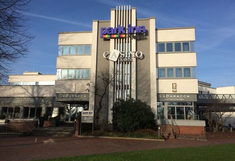 هتل Park Inn By Radisson Lübeck