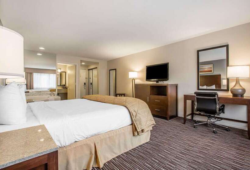 هتل Quality Inn & Suites Hermosa Beach