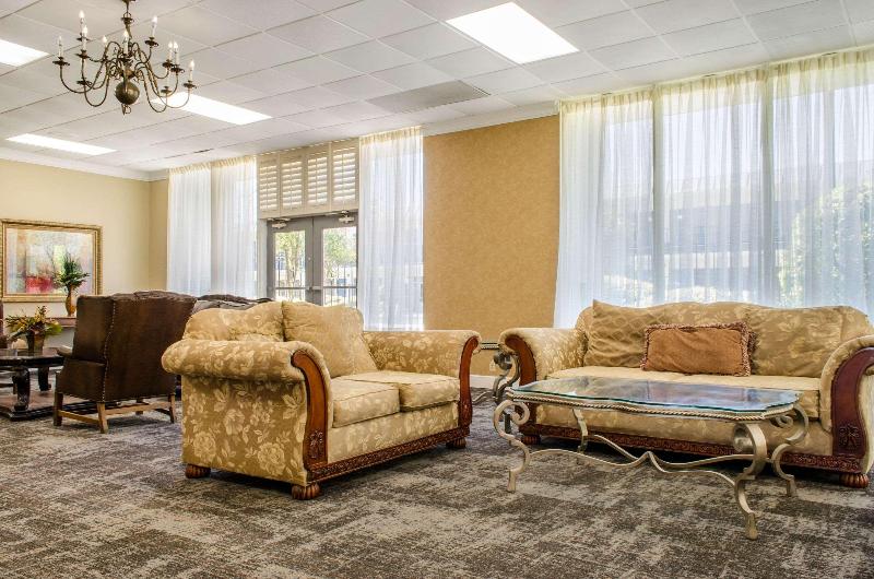 فندق Quality Inn & Suites