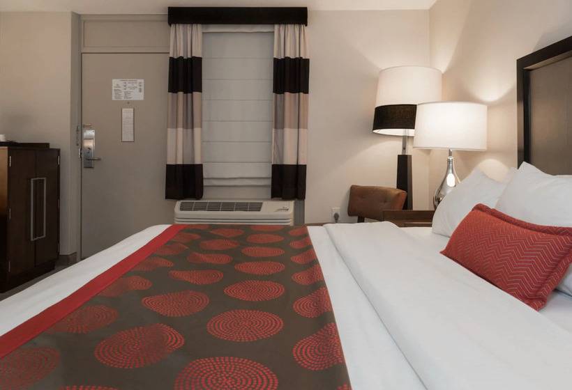 هتل Ramada By Wyndham Boston