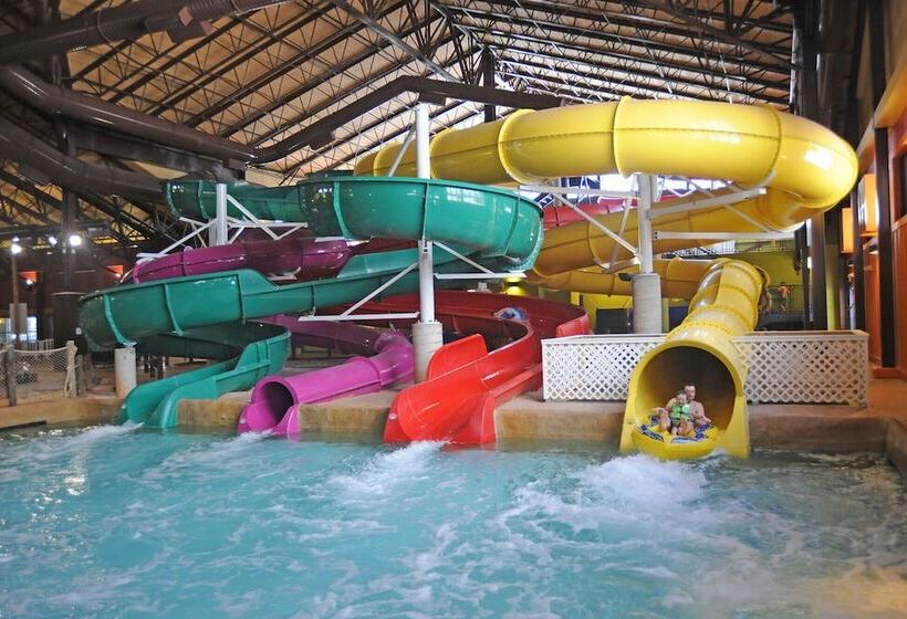 هتل Red Jacket Mountain View And Indoor Water Park