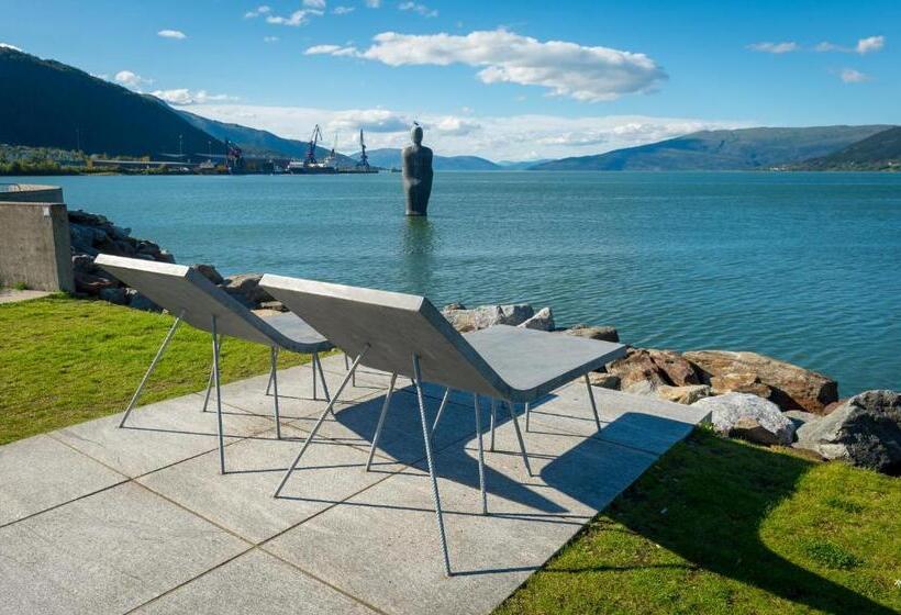 هتل Fjordgaarden Mo