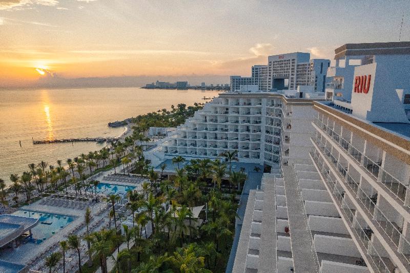 Hotel Riu Caribe - All Inclusive