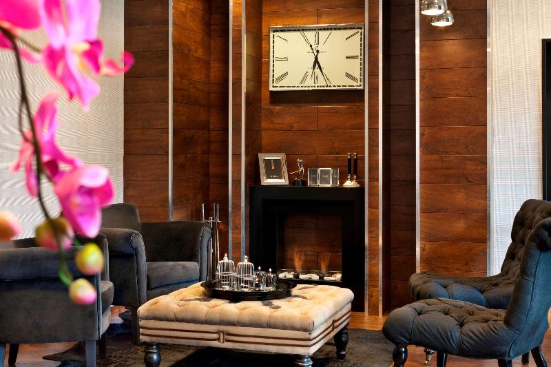 هتل Tryp By Wyndham Luebeck Aquamarin