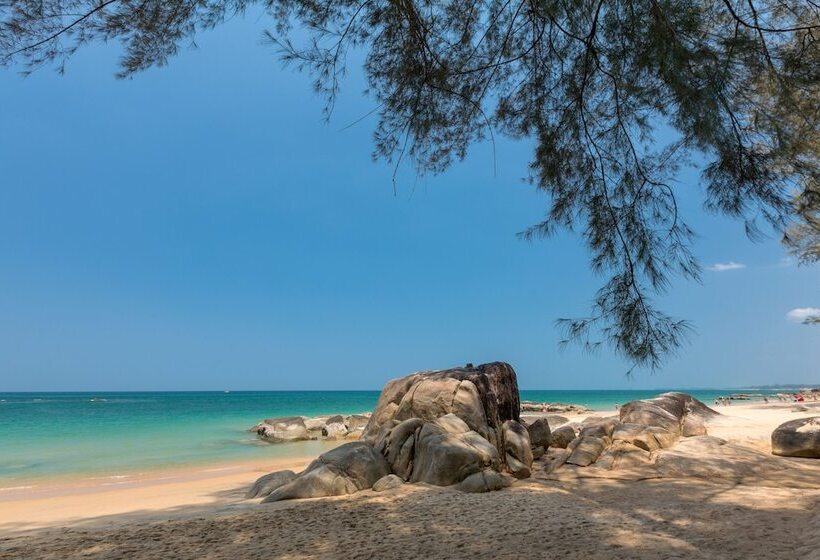 Khaolak Wanaburee Resort   Sha Extra Plus