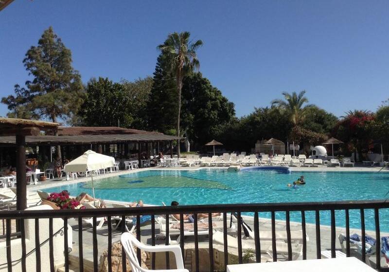 Paphos Gardens Holiday Resort