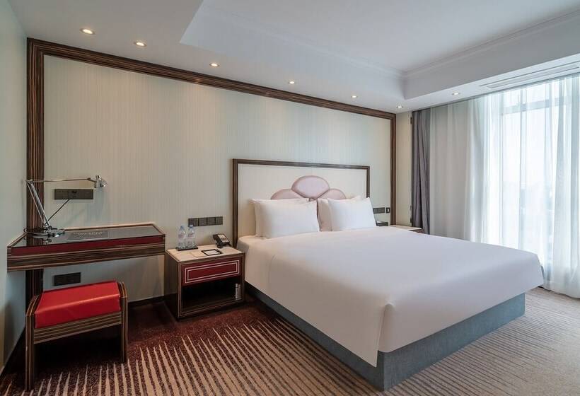 Suning Universal Hotel All Suites