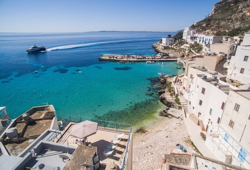 بنسيون Cala Dogana Guest House