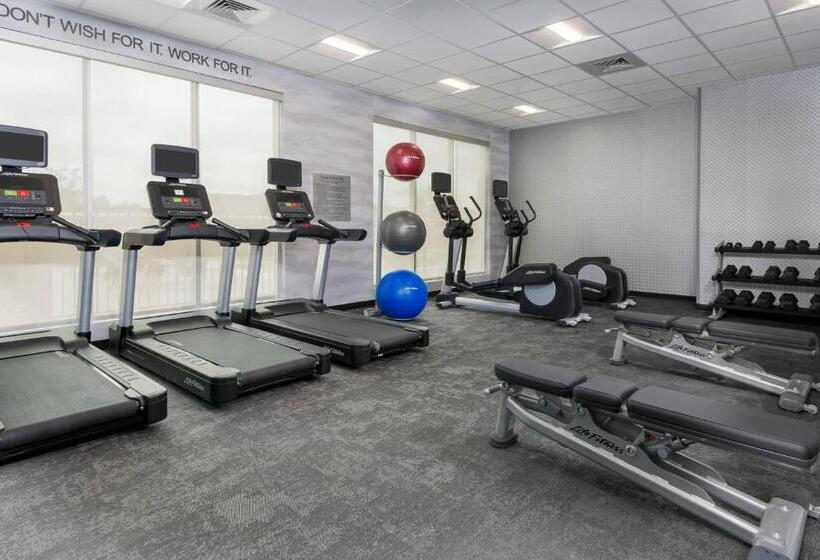 هتل Fairfield Inn & Suites Charlotte Monroe