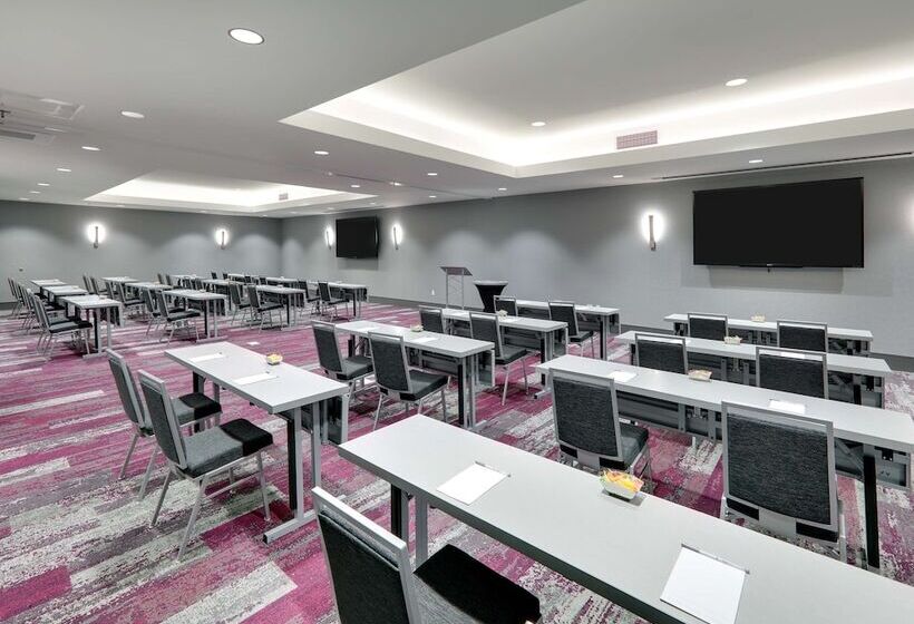 هتل Hampton Inn By Hilton Irvine Spectrum/lake Forest