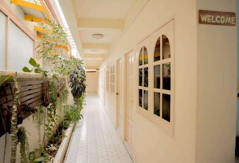 בית מלון כפרי Palada Guest House
