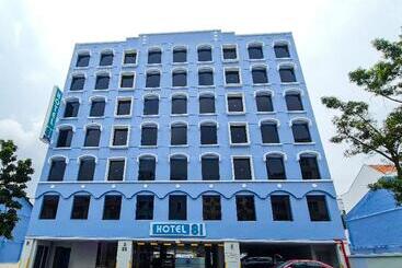 هتل 81 Palace   Newly Renovated