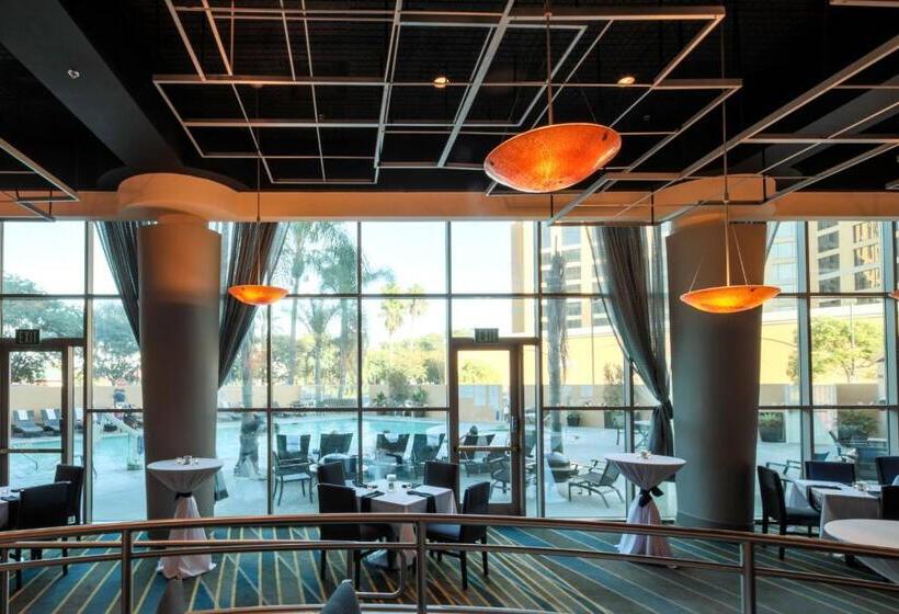هتل Anaheim Marriott Suites