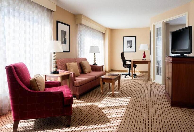 هتل Anaheim Marriott Suites