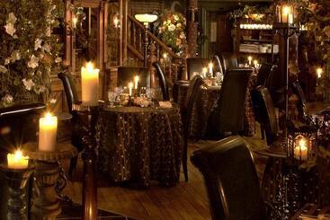 هتل Auberge Du Mange Grenouille