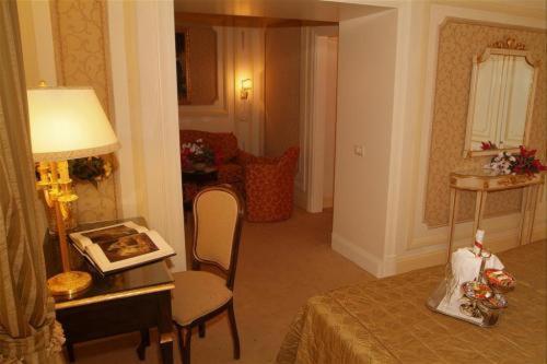 Fotos del hotel Champagne Palace:  31