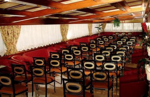 Fotos del hotel Champagne Palace:  51