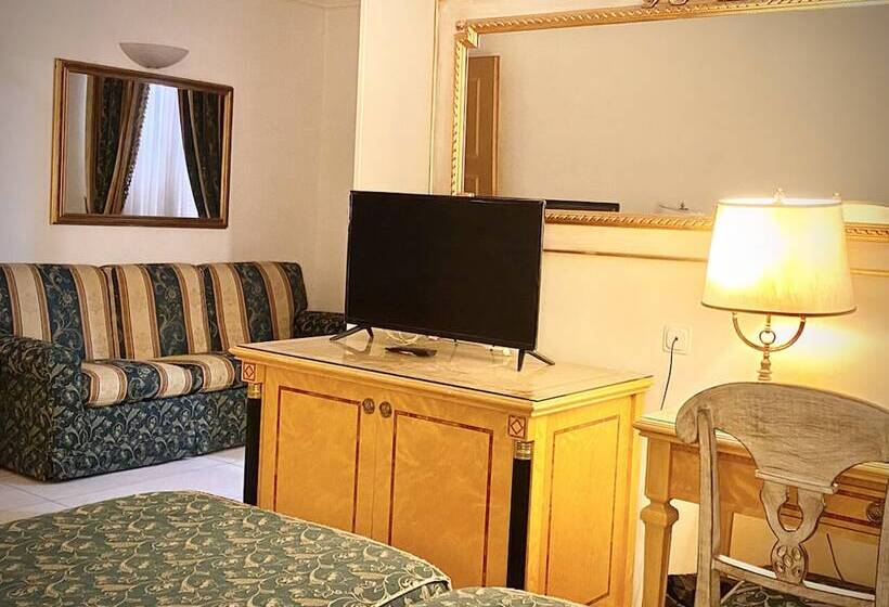 Fotos del hotel Champagne Palace:  15