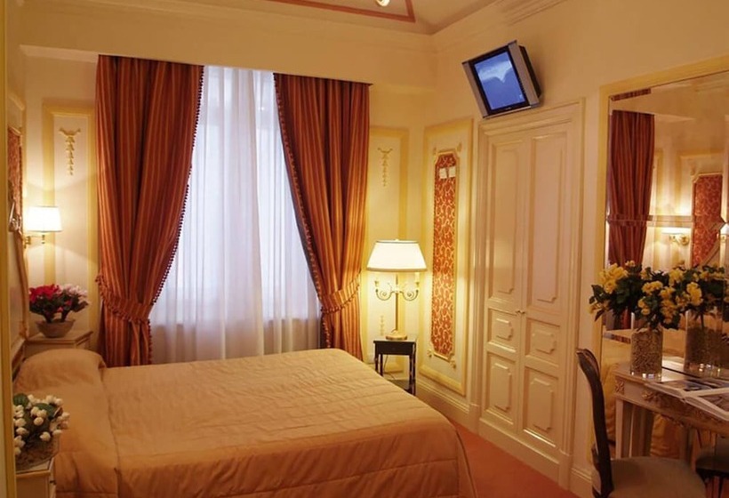 Fotos del hotel Champagne Palace:  11