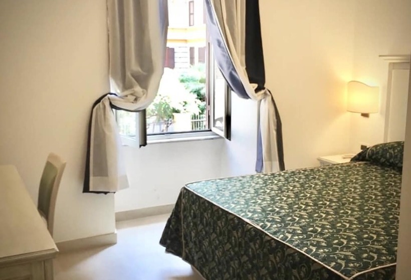 Fotos del hotel Champagne Palace:  12