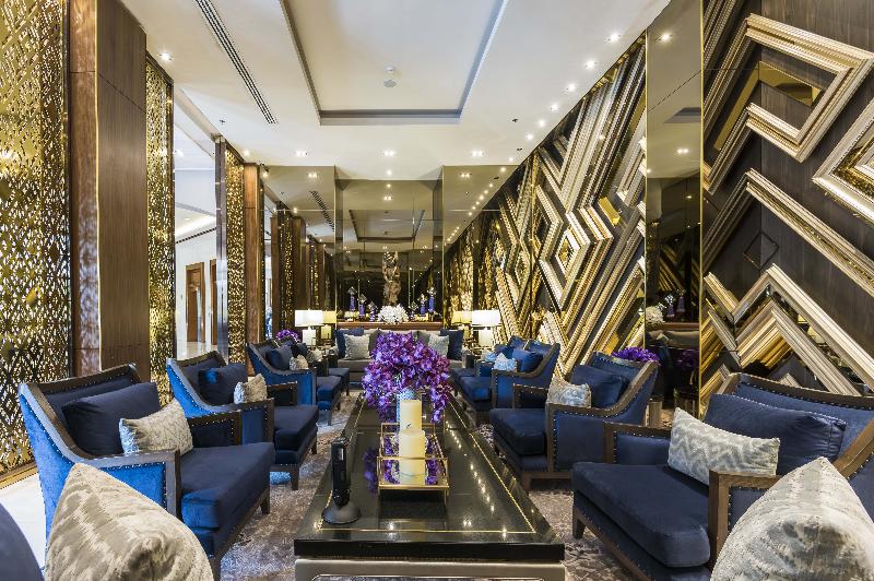 Hotel Chatrium  Royal Lake Yangon