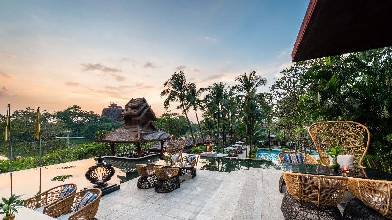 هتل Chatrium Royal Lake Yangon