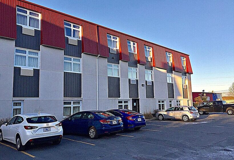 هتل Coastal Inn Dartmouth