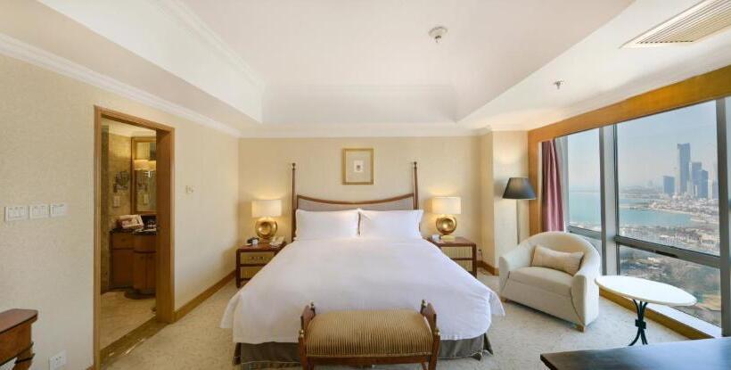 هتل Crowne Plaza Qingdao, An Ihg