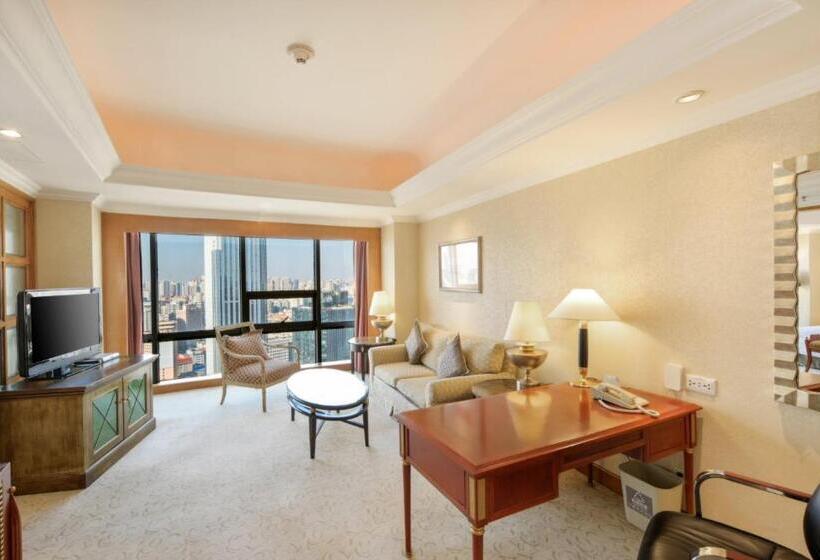 هتل Crowne Plaza Qingdao, An Ihg