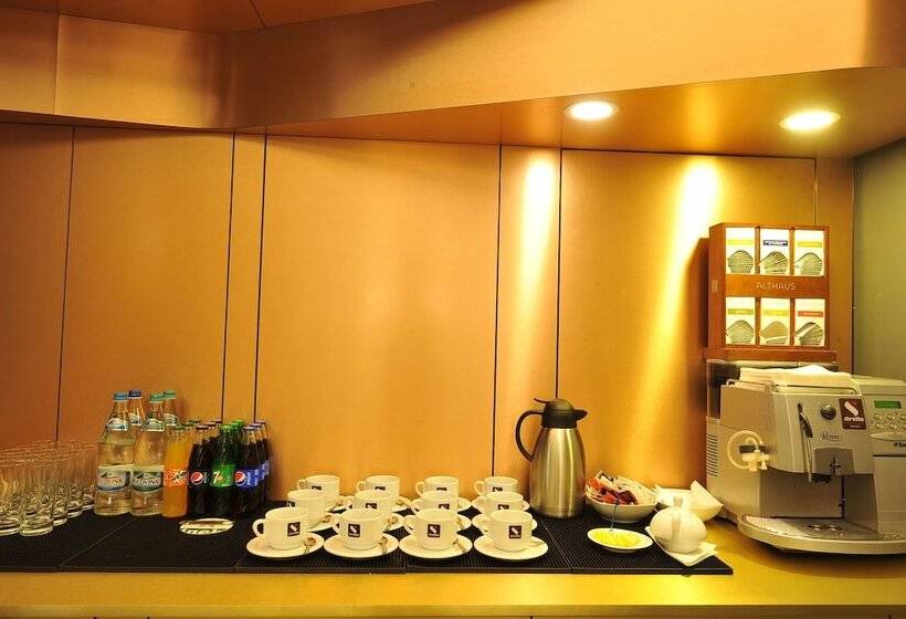Fotos del hotel Crystal Palace:  7