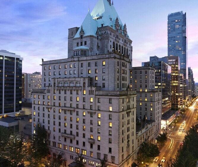 هتل Fairmont  Vancouver