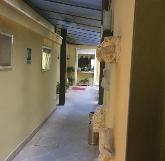 Fotos del hotel Flavia:  16