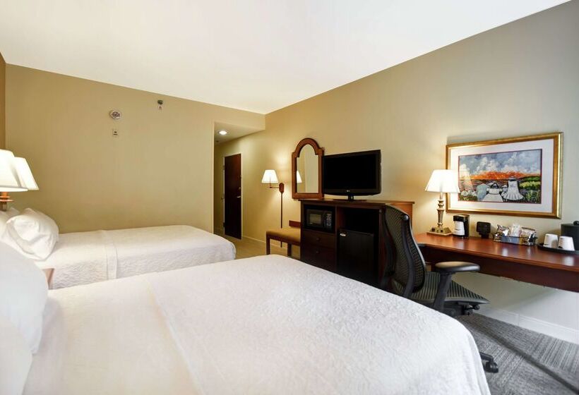 هتل Hampton Inn & Suites Charleston/west Ashley