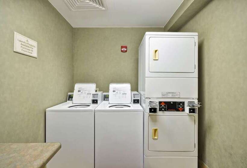 هتل Hampton Inn & Suites Charleston/west Ashley