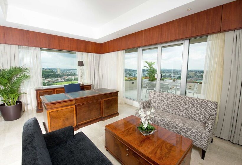 هتل Hilton Colon Guayaquil