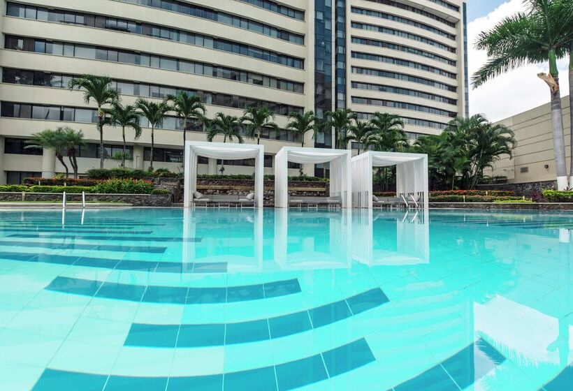 هتل Hilton Colon Guayaquil