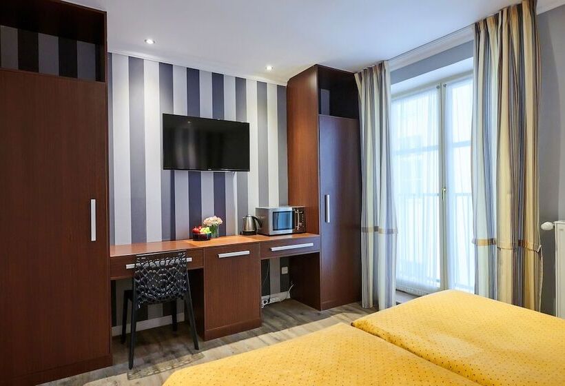 Fotos del hotel La Boutique:  20