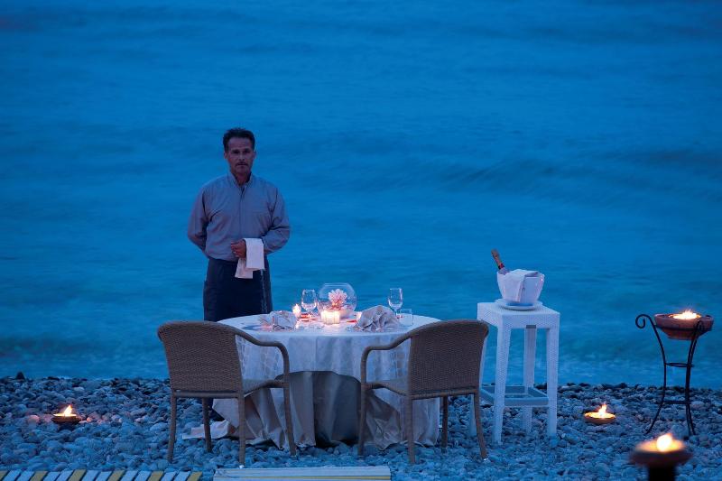 هتل La Plage Resort