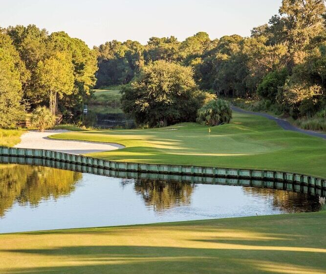 هتل Hilton Beachfront Resort & Spa Hilton Head Island