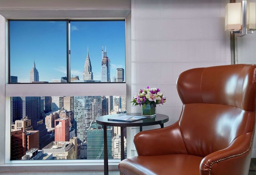 هتل Millennium Hilton New York One Un Plaza