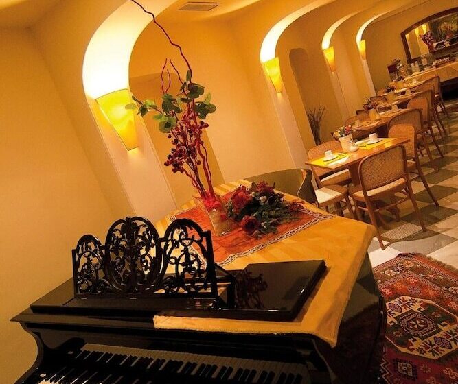 Fotos del hotel Novecento:  6