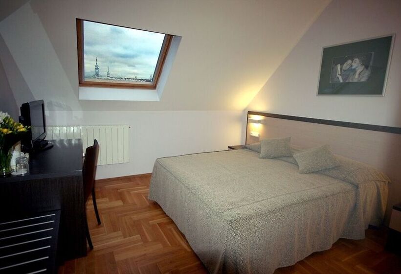 Fotos del hotel Praga 1:  8