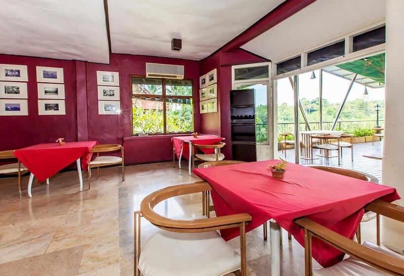 هتل Puri Bunga Resort & Spa