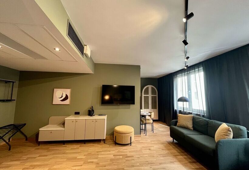 هتل Scandic Wrocław
