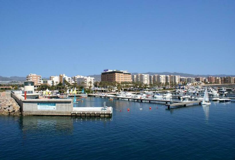 Fotos del hotel Puerto Juan Montiel Spa & Base Nautica:  19