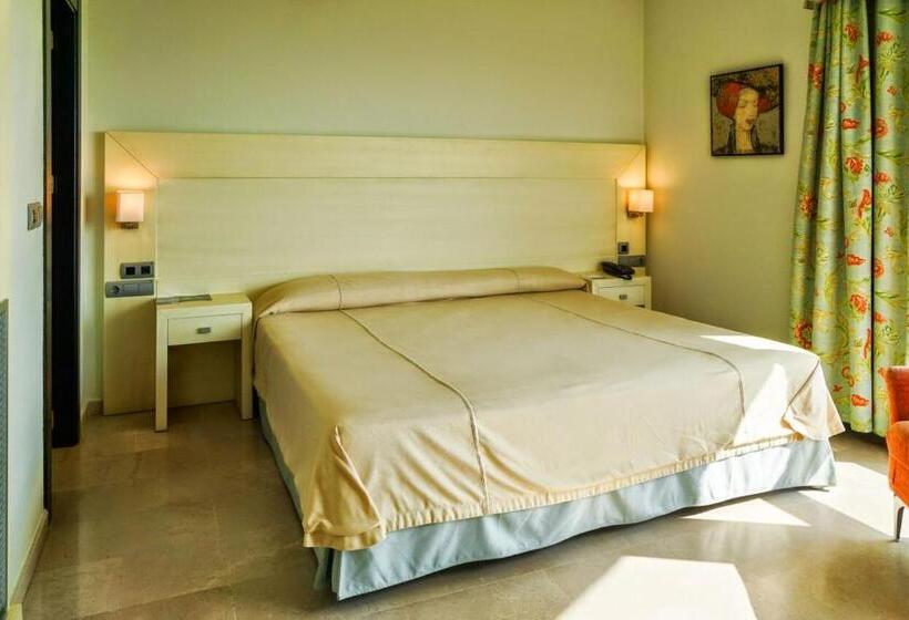 Fotos del hotel Puerto Juan Montiel Spa & Base Nautica:  55